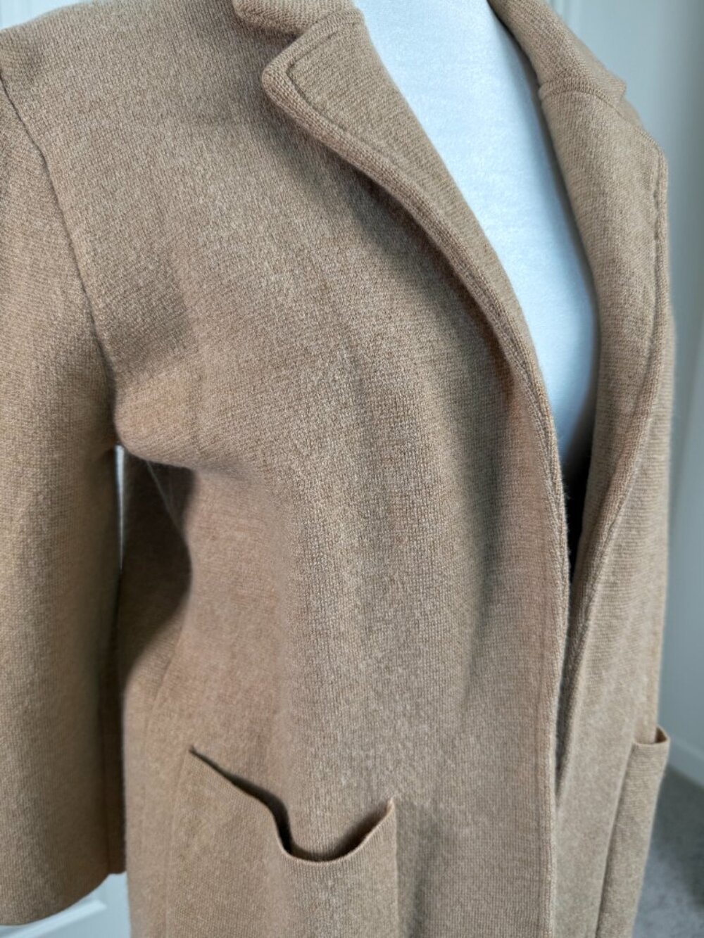 J. CREW 100% Merino Wool, Sweater Blazer, Camel, Women's Size Medium - Picture 5 of 7